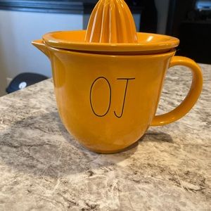 Rae dunn OJ juicer